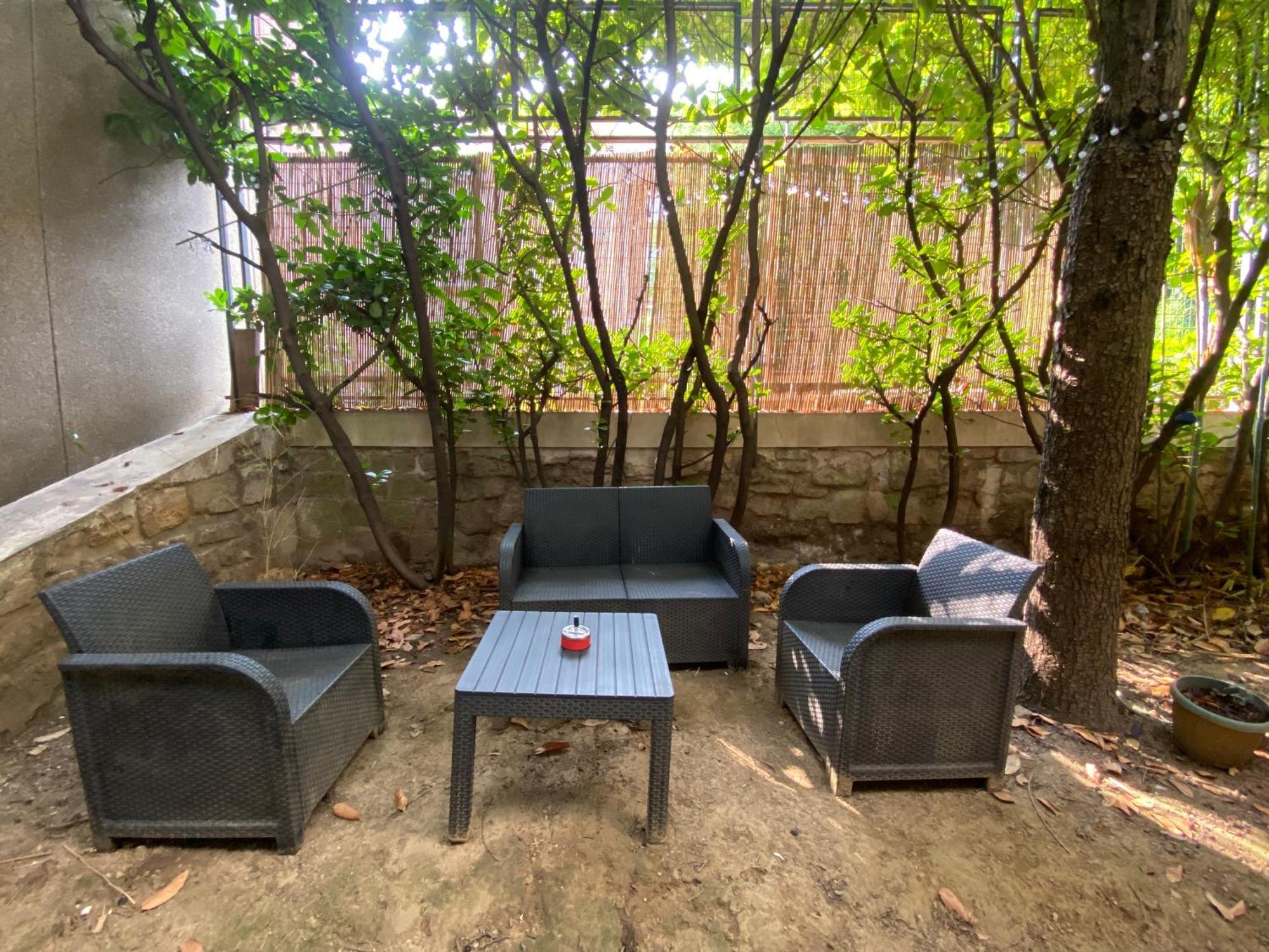Appartement Indep Cosy Avec Jardin Saint-Denis  Exterior foto